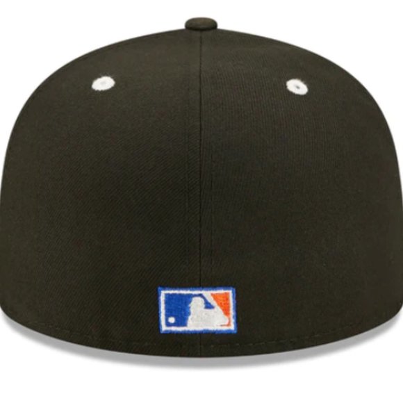 New Era Atlanta Braves 1992 WS Side Patch 59FIFTY Fitted Hat  New Era Atlanta Braves 1992 WS Side Patch 59FIFTY Fitted Hat Gold UV